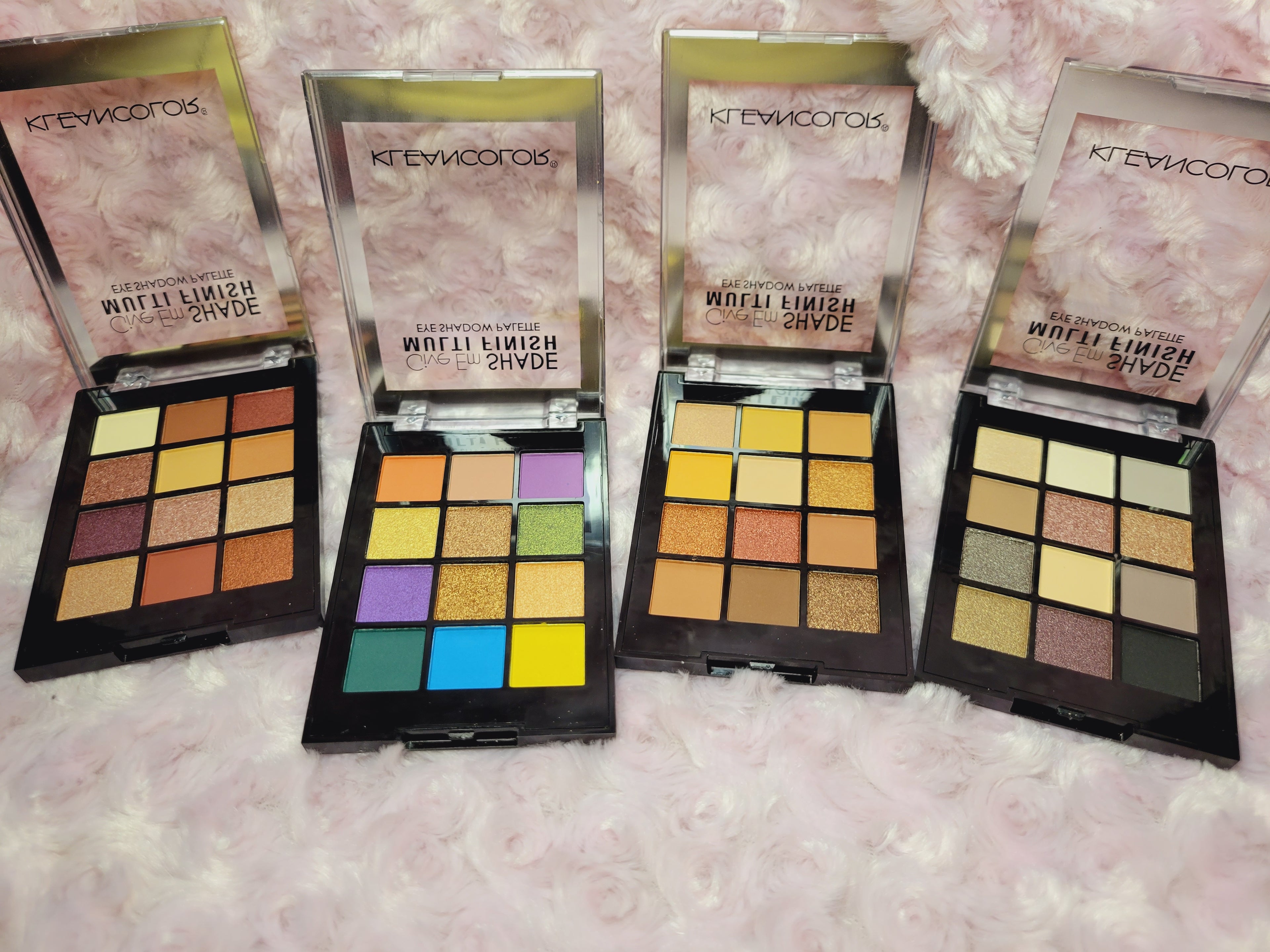 Colección "Luxe On-the-Go": Mini Paletas de Sombra, Rostro