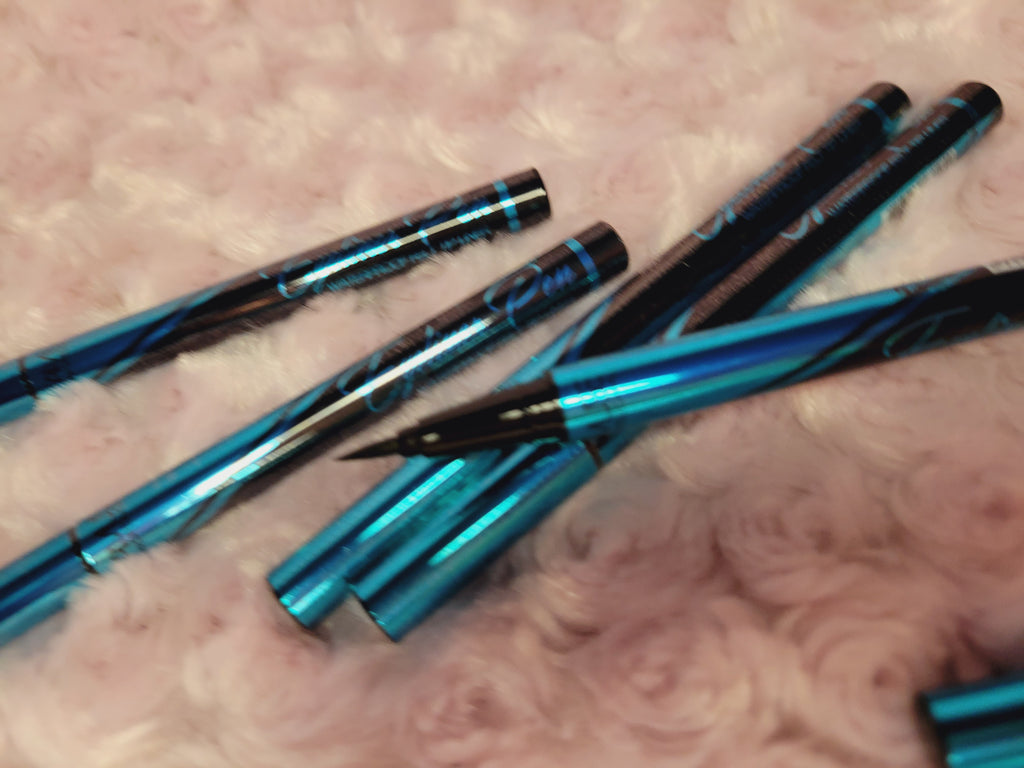 🖋️ AMUSE - Eyeliner Pen: Delineador en Plumón Waterproof