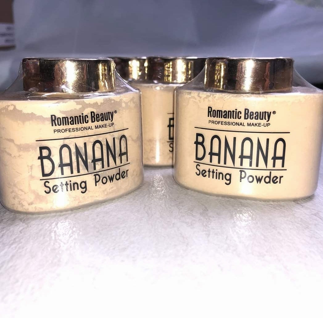 🍌 ROMANTIC BEAUTY - Banana Setting Powder (Polvo Traslúcido)