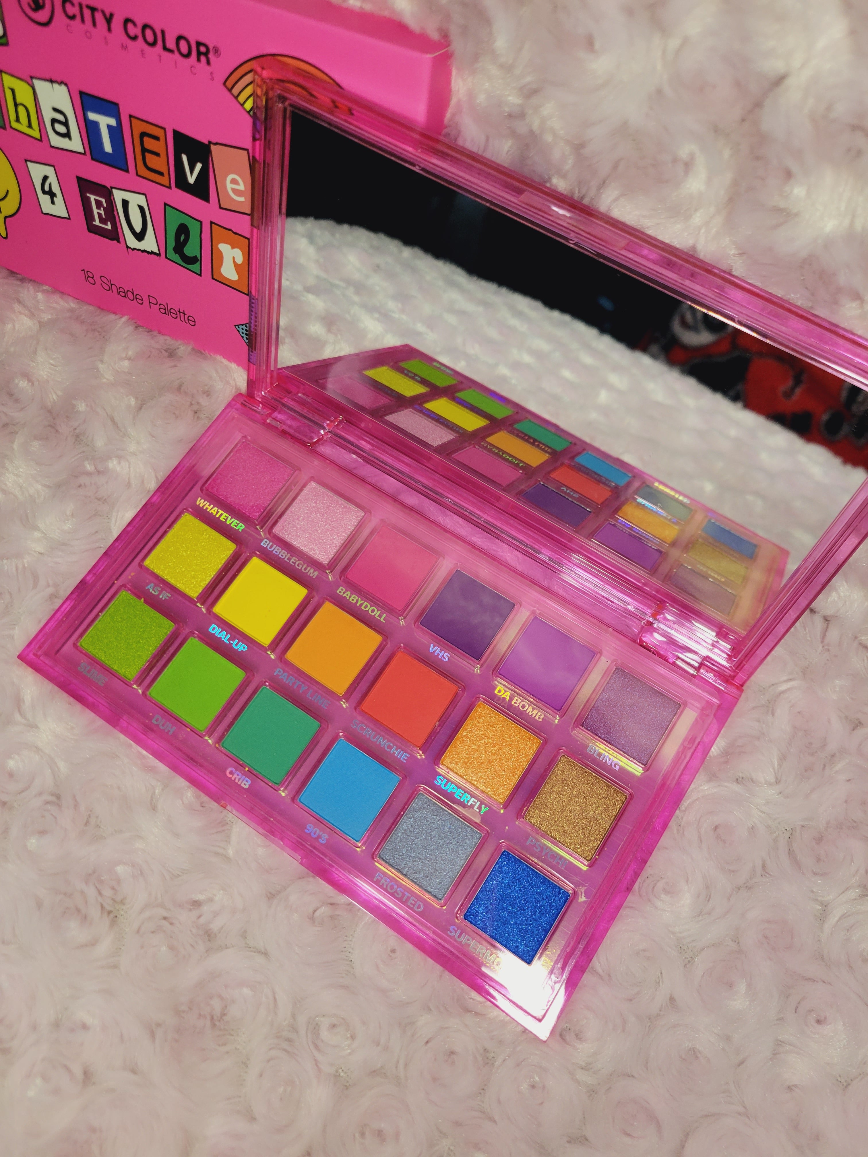 City Color "90's WhAtEvEr 4 EvEr" – Paleta de 18 Sombras